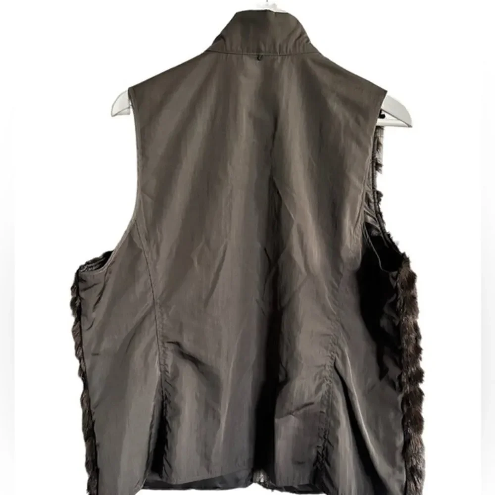 EUC - Chico’s Women’s Brown Faux Fur Vest - Size Large 12/14